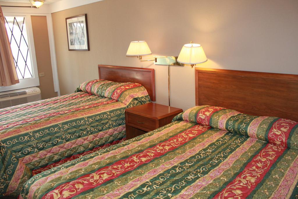 Knights Inn Indianapolis Indianápolis Quarto foto
